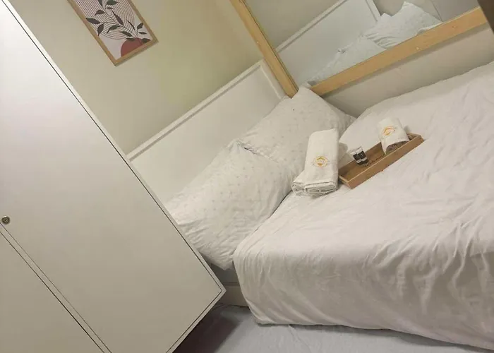Casa Bella - Shore 3 Moa, Pasay Apartment *